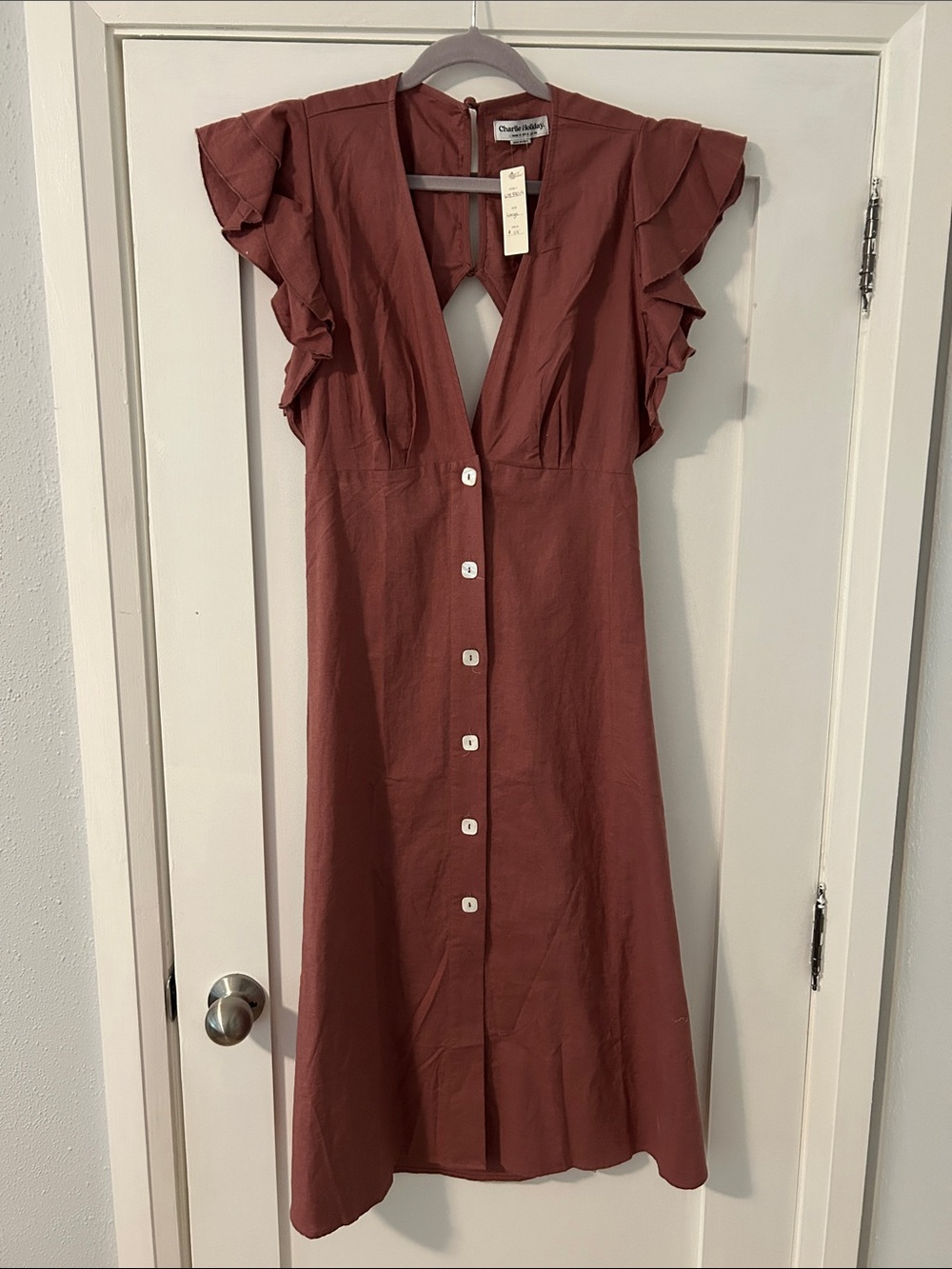 Charlie Holiday Brick Red Button-Front Midi Dress with Ruffle Sleeves